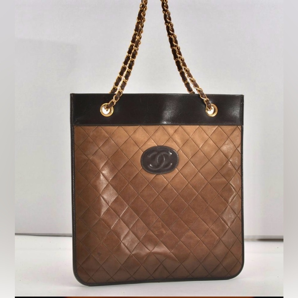 Authentic CHANEL lambskin flat CC mini tote brown and black - Picture 1 of 12
